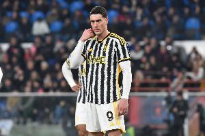 米体：尤文施压希望加快DV9转会速度，已有中间人协助米兰谈判