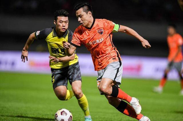 开云体育-【中超】郜林传射灭旧主 深圳2比1队史首胜广州队