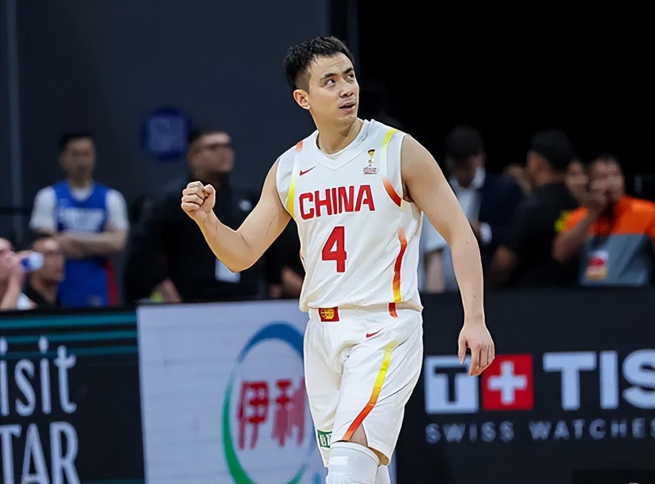开云体育-男篮4将打服黑粉！继伟李弘权主导末节，余嘉豪回暖，小高太好用